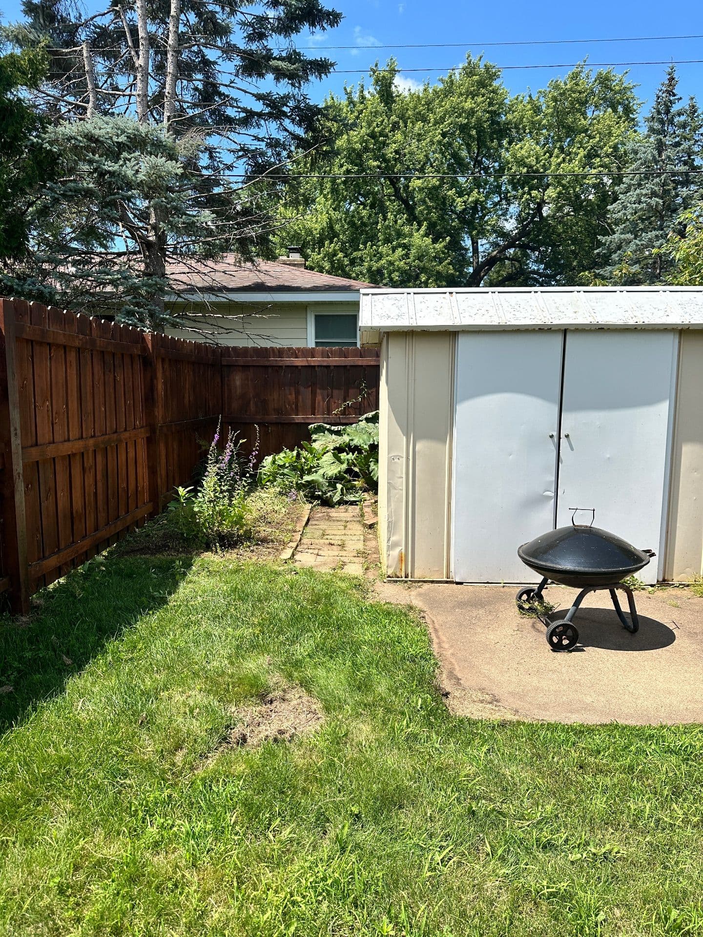 Gallery photos for Revive Your Lawn with Expert Landscaping: Image #1