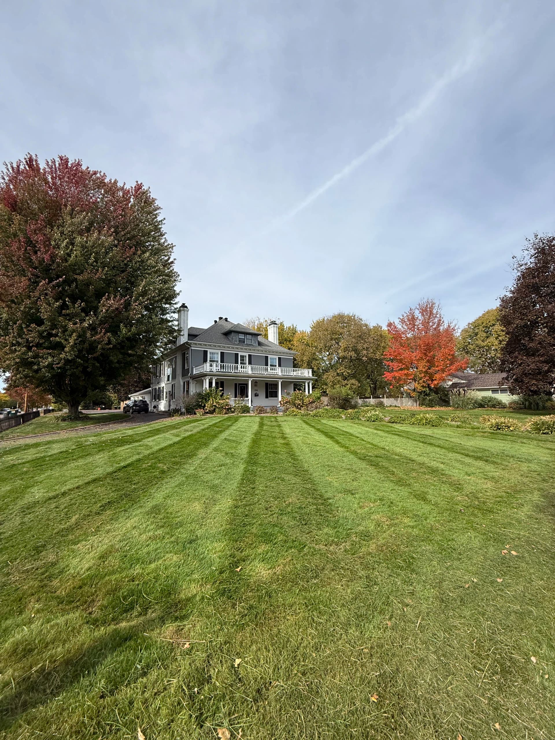 Gallery photos for Patios, Mulch Beds, Rock Gardens, Mowing and More - A Season of Work: Image #9